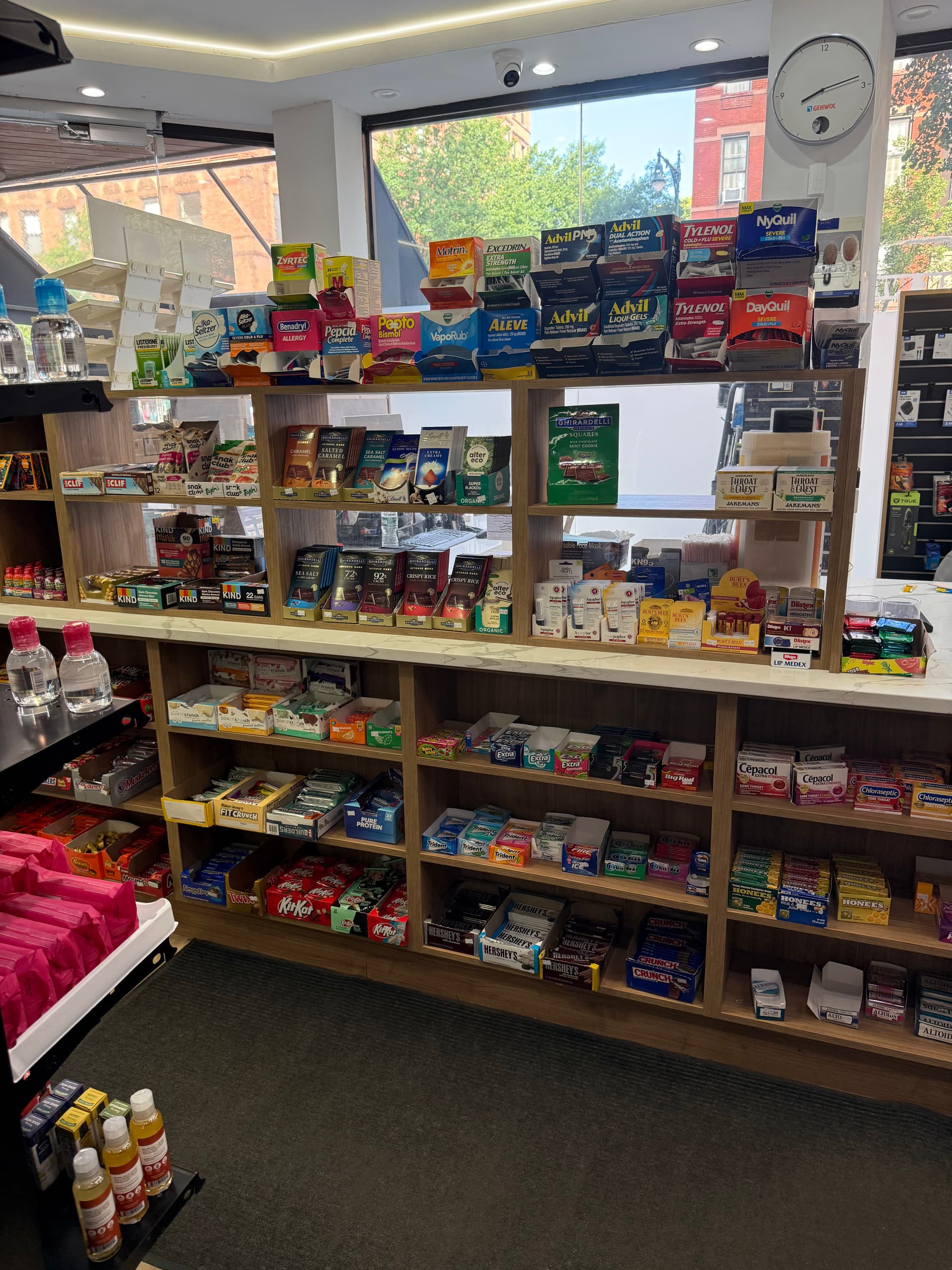 Pharmacist in Park West Pharmacy